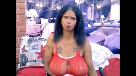 Snapshot of sexyva4u2luv chatting on June 2026 09:22:01 AM sexyva4u2luv online show from June 2026 09:22:01 AM