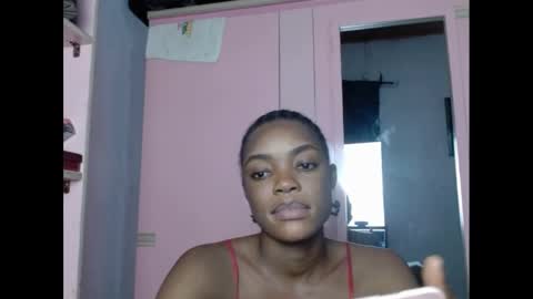 Snapshot of sexyxbunnyxx chatting on January 2025 11:32:01 PM Blue online show from January 2025 11:32:01 PM