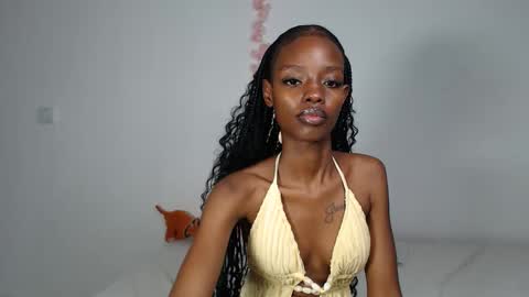 Snapshot of sexyzuriel chatting on May 2026 05:31:01 PM sexyzuriel online show from May 2026 05:31:01 PM