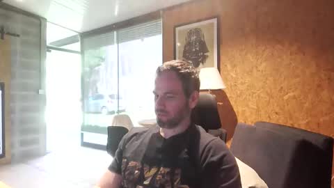 Snapshot of shad0w_hunter chatting on January 2026 01:37:02 PM shad0w_hunter online show from January 2026 01:37:02 PM