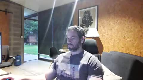 Snapshot of shad0w_hunter chatting on February 2026 10:18:01 PM shad0w_hunter online show from February 2026 10:18:01 PM