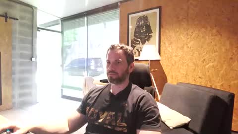 Snapshot of shad0w_hunter chatting on April 2026 01:27:01 PM shad0w_hunter online show from April 2026 01:27:01 PM