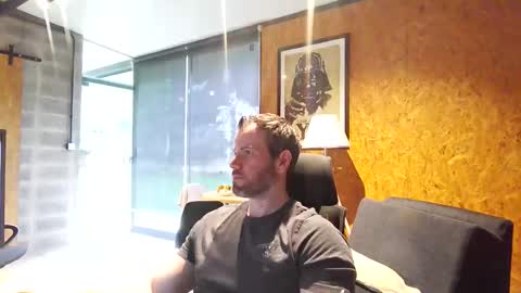 Snapshot of shad0w_hunter chatting on April 2026 01:45:02 PM shad0w_hunter online show from April 2026 01:45:02 PM