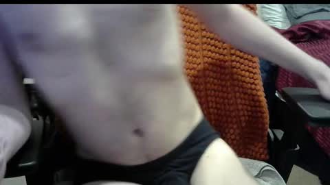 shadow_puppet online show from October 2025 08:37:02 PM