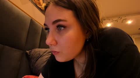 Snapshot of shadow_raffi chatting on October 2025 12:41:02 AM shadow_raffi online show from October 2025 12:41:02 AM