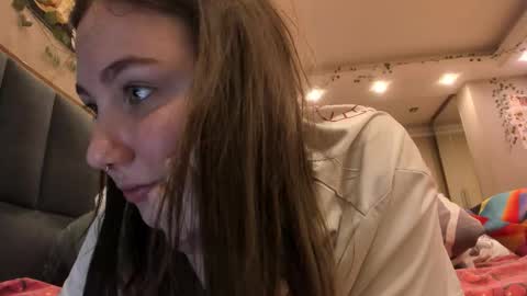 Snapshot of shadow_raffi chatting on November 2025 09:58:01 PM shadow_raffi online show from November 2025 09:58:01 PM