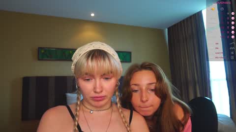 Sindy and Nancy  Next stream 1 December  online show from December 2024 06:11:02 AM