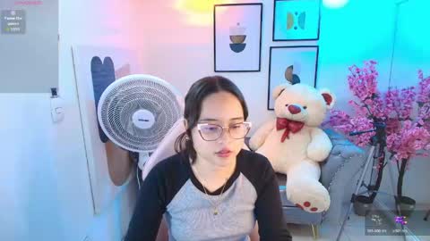 Snapshot of shady_bug chatting on May 2026 06:58:01 PM Shady online show from May 2026 06:58:01 PM