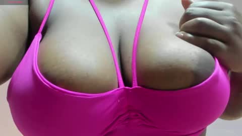 Shaira Collins online show from April 2026 12:12:01 PM