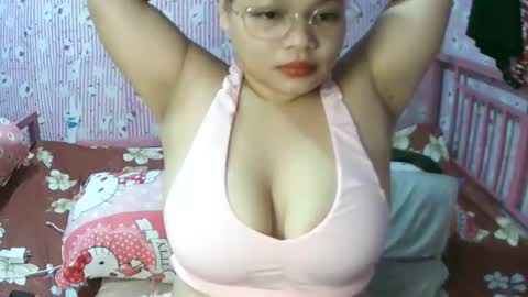 shairamae4u online show from April 2026 12:03:01 PM