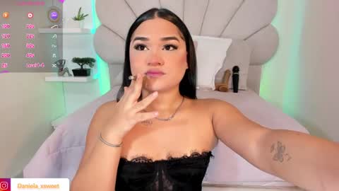 Snapshot of shairytovar chatting on June 2026 05:30:02 AM shairytovar online show from June 2026 05:30:02 AM