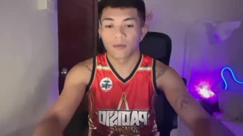 shake_raytow34 online show from June 2026 02:22:01 PM