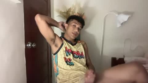 shake_raytow34 online show from June 2026 02:50:02 PM