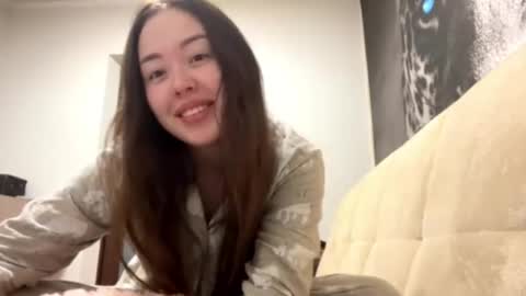 Snapshot of shakitaconnett chatting on November 2025 02:36:02 AM Hana online show from November 2025 02:36:02 AM