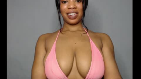 Snapshot of shallie_x chatting on May 2026 02:19:01 AM ESTHER online show from May 2026 02:19:01 AM