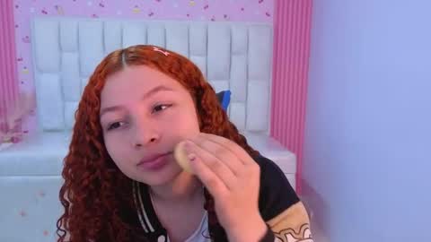 Snapshot of shalon_diaz_sub chatting on May 2026 01:05:02 PM Shalon online show from May 2026 01:05:02 PM