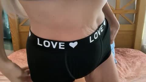 Shaman Woman online show from January 2026 05:27:02 PM