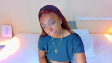 Snapshot of shamira_moore chatting on April 2026 06:01:01 PM Catalina online show from April 2026 06:01:01 PM