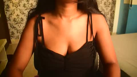 Snapshot of shanaya_indian chatting on September 2025 03:50:01 AM shanaya indian online show from September 2025 03:50:01 AM