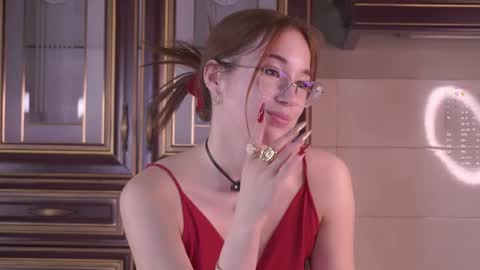 Liza online show from April 2026 07:58:02 PM