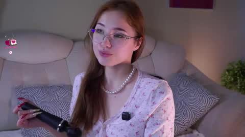 Snapshot of shandrahoner chatting on May 2026 11:48:01 AM Liza online show from May 2026 11:48:01 AM