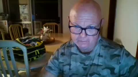 Snapshot of shaneo781570 chatting on April 2026 05:12:02 PM shaneo781570 online show from April 2026 05:12:02 PM