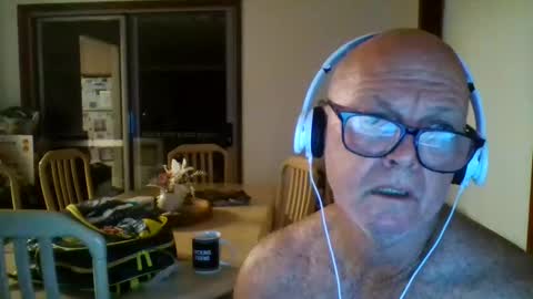 Snapshot of shaneo781570 chatting on April 2026 06:10:01 PM shaneo781570 online show from April 2026 06:10:01 PM