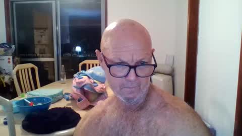 Snapshot of shaneo781570 chatting on April 2026 12:29:02 PM shaneo781570 online show from April 2026 12:29:02 PM