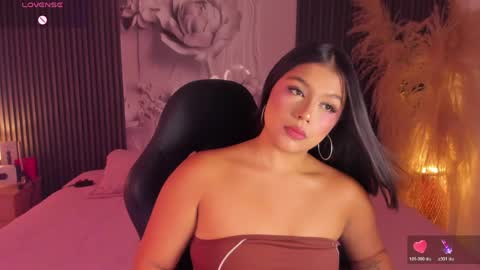 Snapshot of shaniadaniels chatting on June 2026 09:49:01 PM ShaniaDaniels online show from June 2026 09:49:01 PM