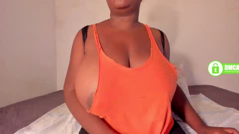 Snapshot of shaniblack chatting on January 2025 01:59:02 PM Danna online show from January 2025 01:59:02 PM