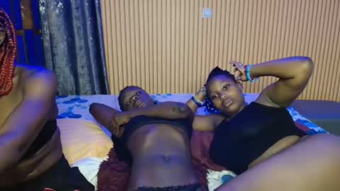 Snapshot of shaniz_shallet chatting on November 2025 05:56:02 PM Shaniz online show from November 2025 05:56:02 PM