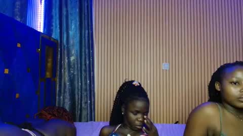 Snapshot of shaniz_shallet chatting on November 2025 03:38:01 AM Shaniz online show from November 2025 03:38:01 AM