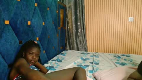 Snapshot of shaniz_shallet chatting on November 2025 03:12:01 AM Shaniz online show from November 2025 03:12:01 AM