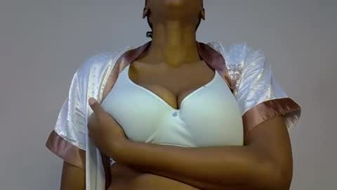 shanizz online show from September 2025 05:23:02 AM