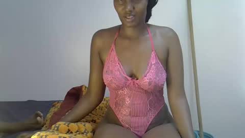 Snapshot of shanizzz chatting on April 2026 08:54:01 PM shanizz online show from April 2026 08:54:01 PM