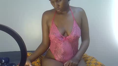 Snapshot of shanizzz chatting on April 2026 06:43:01 PM shanizz online show from April 2026 06:43:01 PM