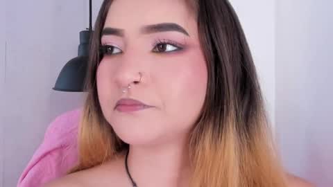 Shanntal  online show from October 2025 08:07:02 PM