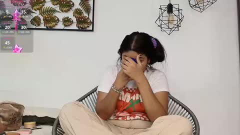 SHANON online show from November 2025 12:05:02 PM