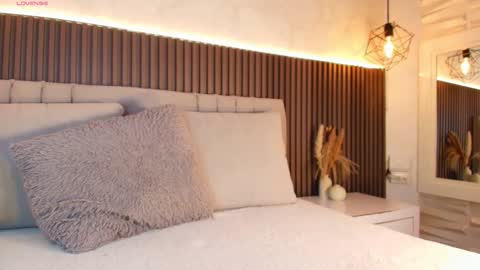 SHANON online show from January 2026 07:26:01 PM