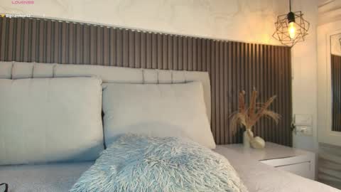 SHANON online show from February 2026 07:24:02 PM