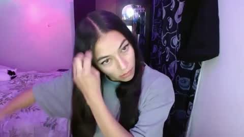 Snapshot of shantal_d01 chatting on September 2025 11:38:01 PM shantal_d01 online show from September 2025 11:38:01 PM