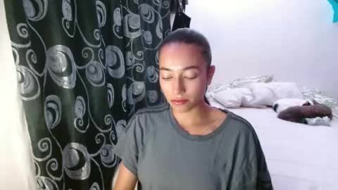 Snapshot of shantal_d03 chatting on October 2025 04:53:02 AM shantal_d03 online show from October 2025 04:53:02 AM