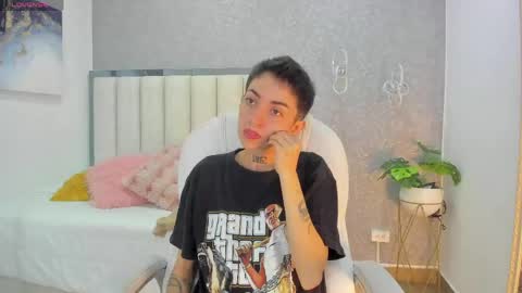 Snapshot of shantal_thompson21 chatting on May 2026 11:26:01 AM Shantal online show from May 2026 11:26:01 AM