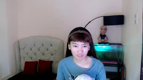 SHANTA FOX  s online show from April 2026 12:35:01 AM