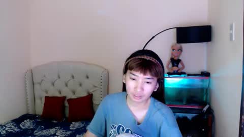 SHANTA FOX  s online show from April 2026 02:19:01 PM