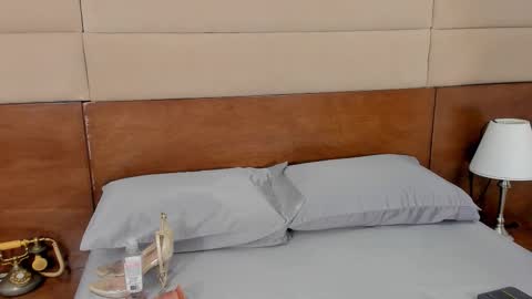  Shantall  online show from February 2026 02:48:01 AM