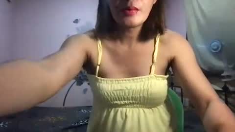 Snapshot of shantallee chatting on March 2025 12:55:01 PM shantallee online show from March 2025 12:55:01 PM