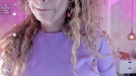 Snapshot of shantalll__ chatting on February 2025 11:01:02 AM Shantal online show from February 2025 11:01:02 AM