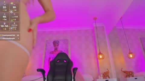 Snapshot of shantalll__ chatting on February 2025 01:52:02 PM Shantal online show from February 2025 01:52:02 PM