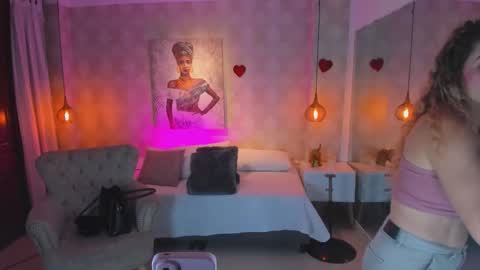 Shantal online show from February 2026 10:58:01 AM